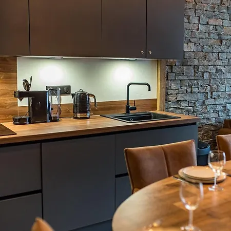 Apartment Neuf Traversant Avec Grande Terrasse Au Coeur Du Village - 6 Personnes *
